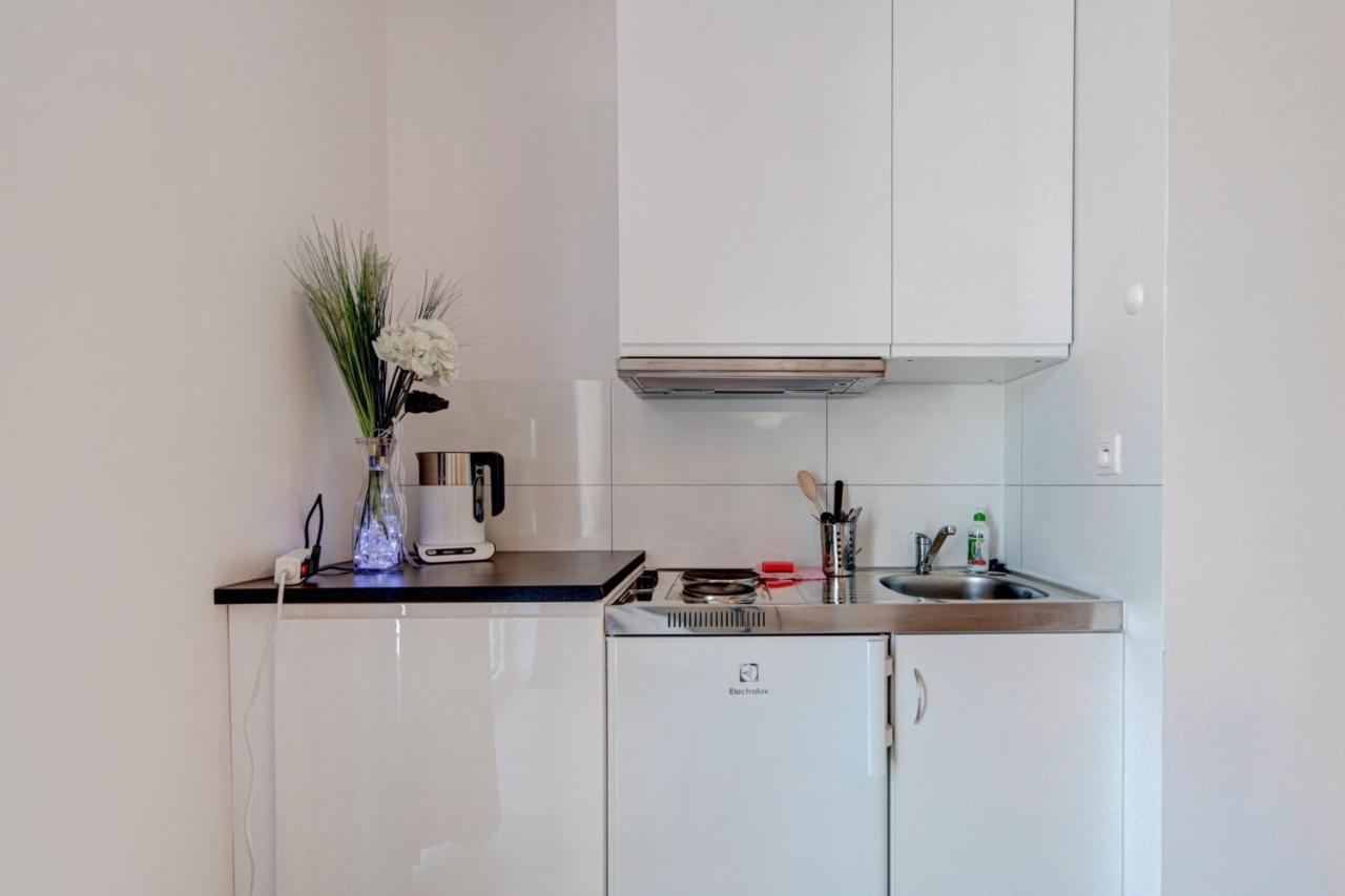 Pod Winogronem - Apartamenty Z Basenem I Wyzywieniem Pobierowo Eksteriør bilde